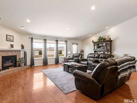 3rd image of 1348 White Bluffs Cir
