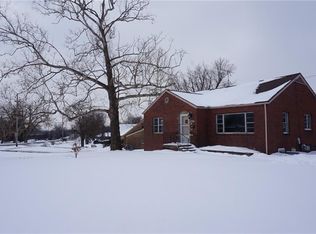 1701 Grand Ave, West Des Moines, IA 50265