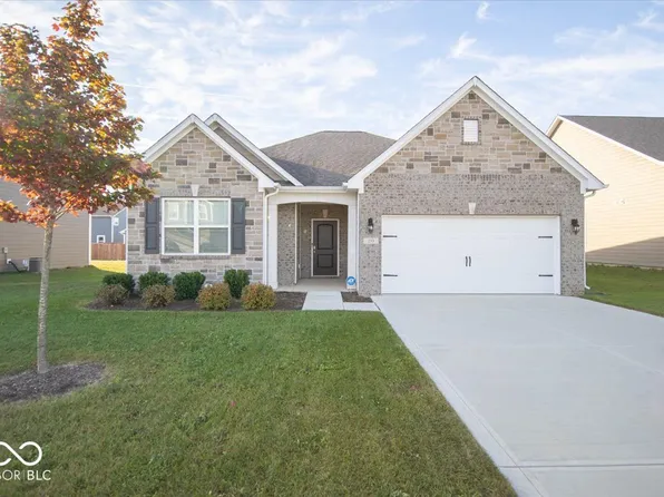 233 Carrick Glen Blvd, Pendleton, IN 46064