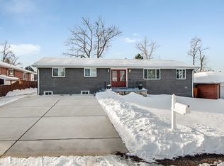 1915 Owens Ct, Lakewood, CO 80215
