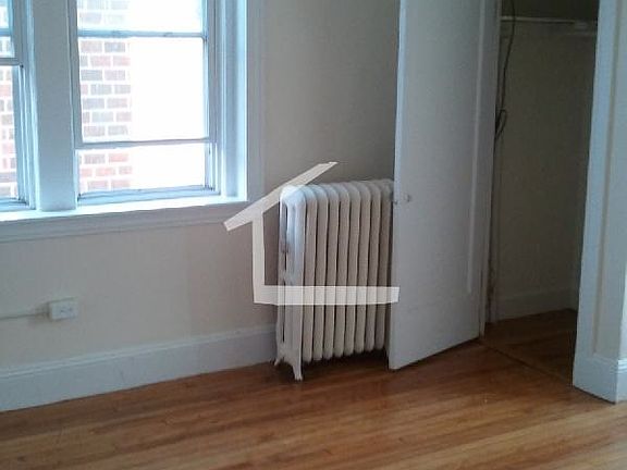 3rd image of 324 Saint Paul St #8C