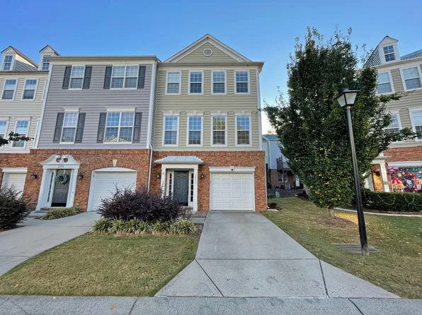2947 Castleberry Ct, Charlotte, NC 28209