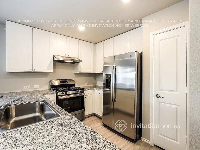 13427 Ashworth Blvd — Photo 7