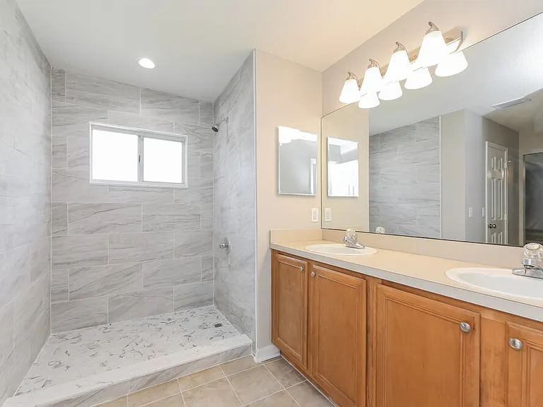 1125 Arcaro Ct — Photo 12