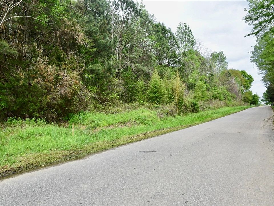 2nd image of 2 Lee Road 428