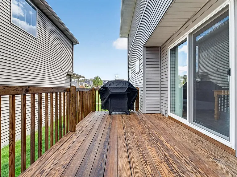 208 Sugar Maple Ln — Photo 23