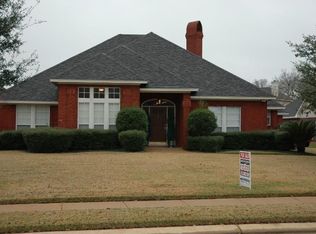107 Stratmore Cir, Bossier City, LA 71111