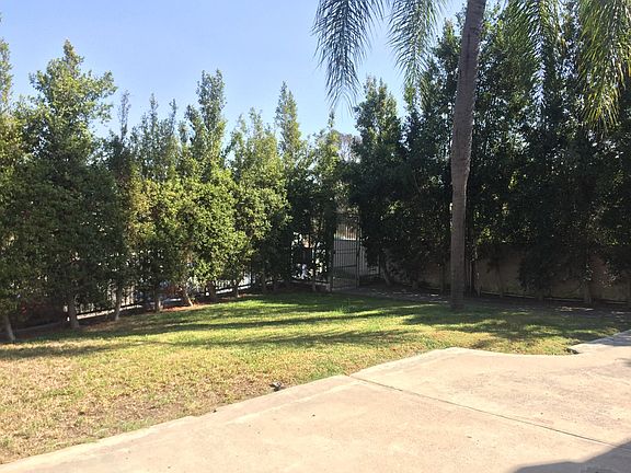 5th image of 3742 Nile St APT 3