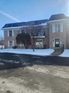2721 Georgetowne Dr Unit D-1, Highland, IN, 46322