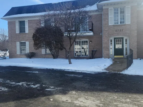 2721 Georgetowne Dr Unit D-1, Highland, IN 46322