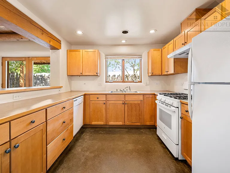 530B Lolita St — Photo 10