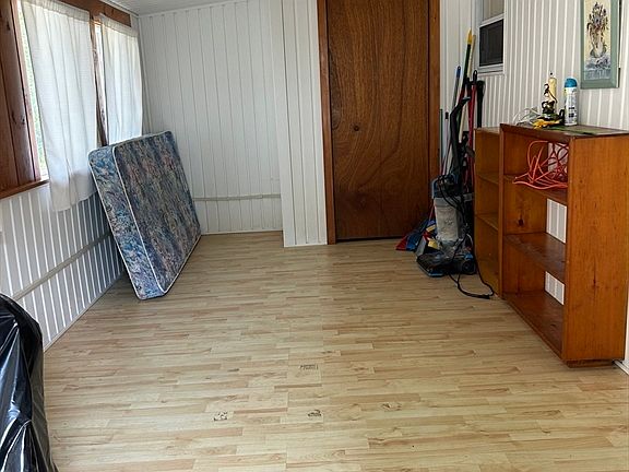 2nd image of 4 Forestdale Dr