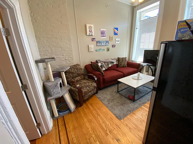 1243 E Susquehanna Ave #1F — Photo 3