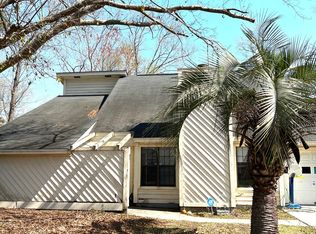 8330 Longridge Rd, Charleston, SC 29418