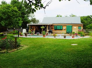 702 Long Mountain Rd, Washington, VA 22747