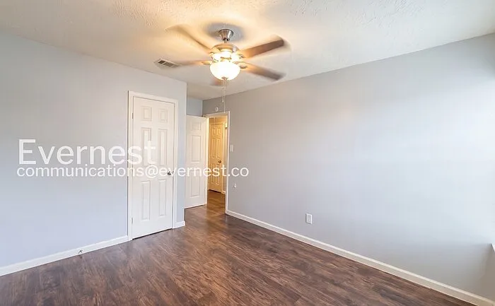 6406 Summer Ridge Dr — Photo 12