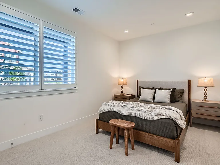 805 Promenade Dr — Photo 18