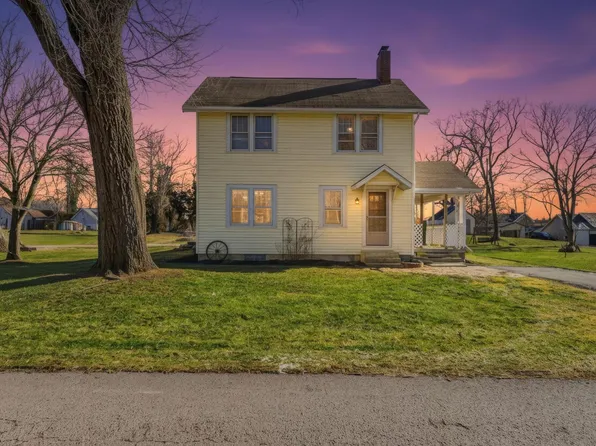 1024 Springlawn Ave, Harrisburg, OH 43126