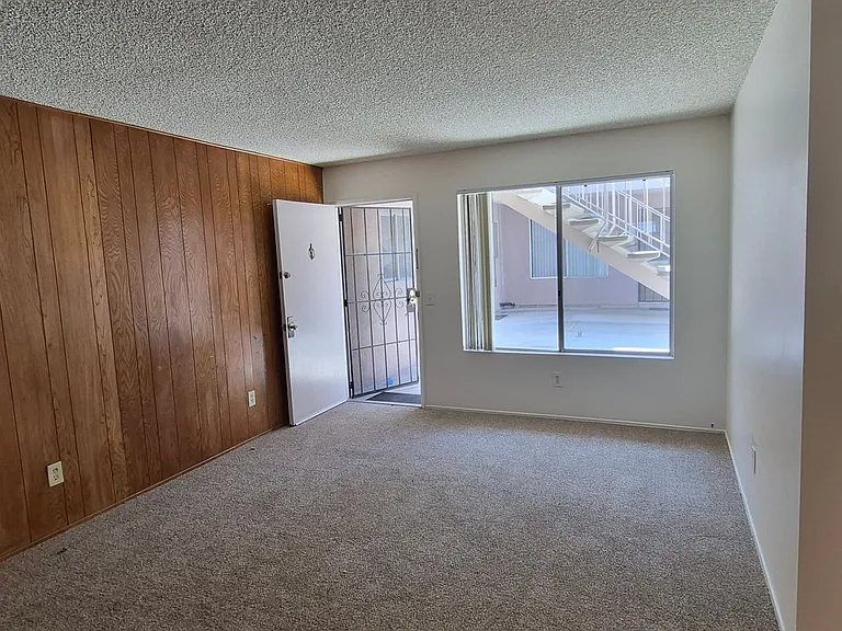 4515 35th Street — Photo 3