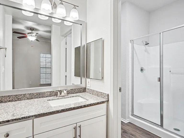 La Ventura Apartments, Plano, TX