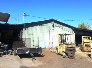 427 E Vilas Rd, Central Point, OR 97502