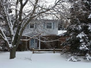 6411 Meyer Ave, Brighton, MI