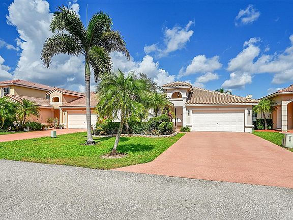 5th image of 3486 Coco Lake Drive