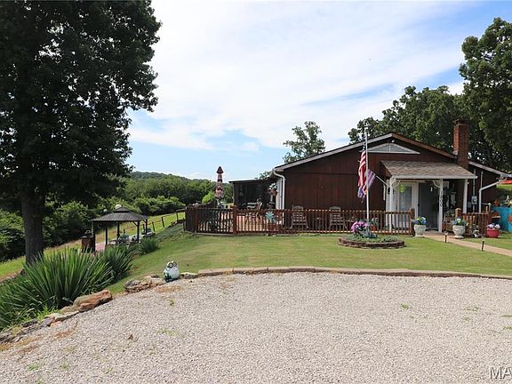 2nd image of 1800 Burley Rd