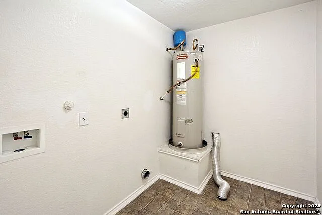 419 Aaron Ln — Photo 20