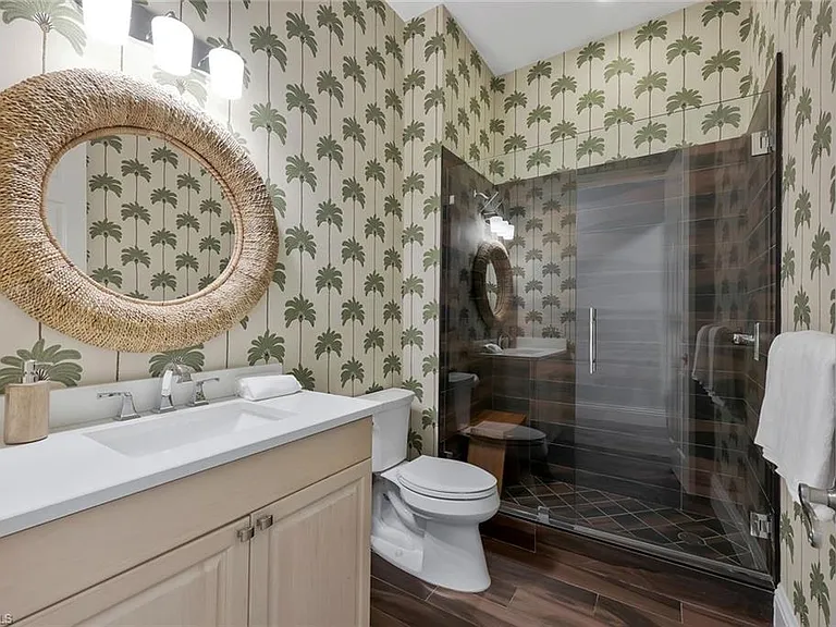 831 Sailaway Ln #203 — Photo 14