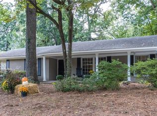 2709 Asbury Ter, Greensboro, NC 27408