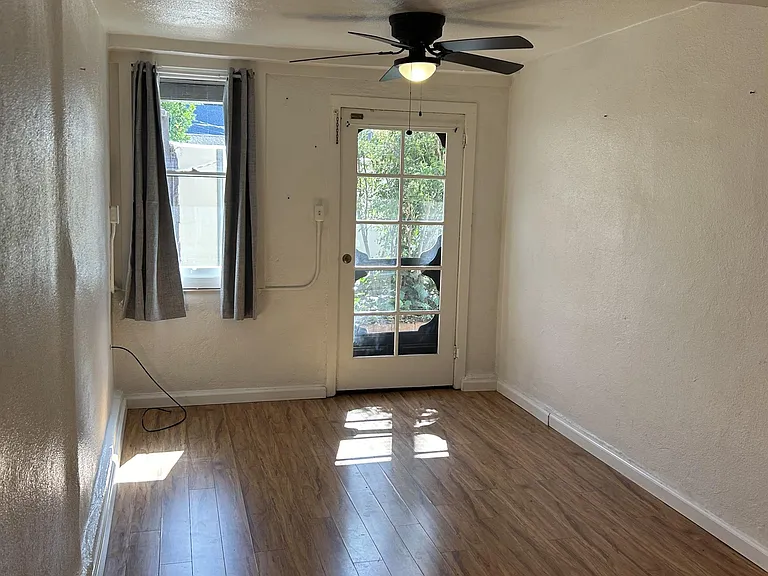 117 Lee St #F — Photo 5