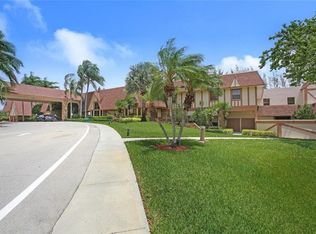 6655 N Kensington Ln #208, Delray Beach, FL 33446