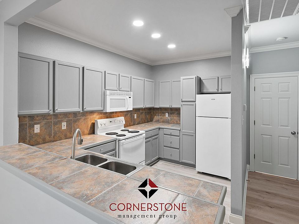1st image of 4625 Burbank Dr APT 607