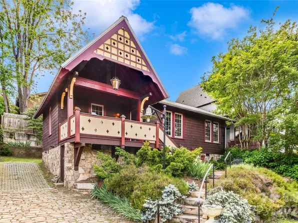 62 Elizabeth Pl, Asheville, NC 28801