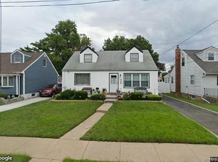 181 Martens Avenue, Valley Stream, NY 11580