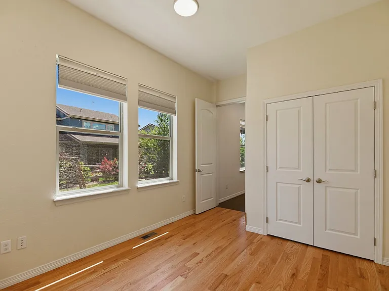 16006 Swan Mountain Dr — Photo 20