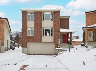 43 Waterview Ct, Ottawa, ON K1V 0H5