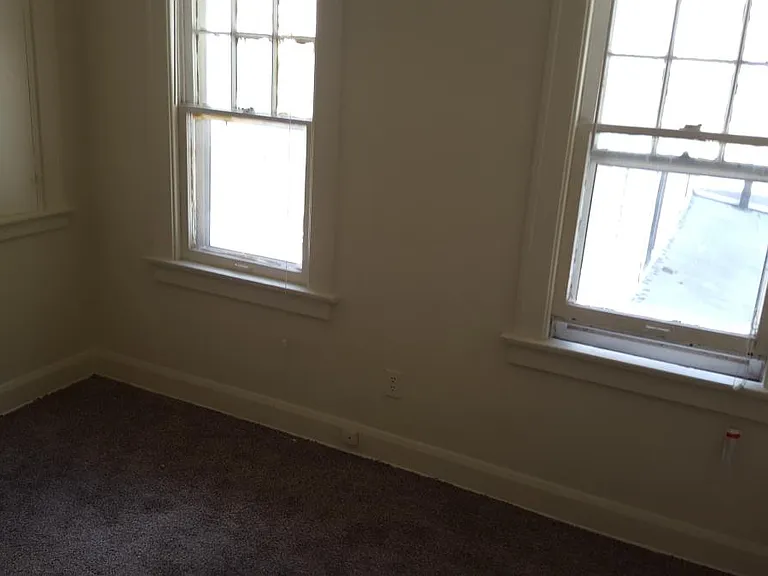 1840 Cone St — Photo 14