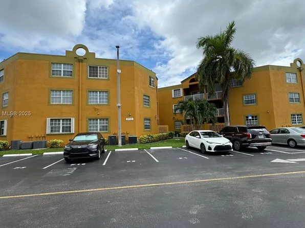 9731 Fontainebleau Blvd #F209, Miami, FL 33172