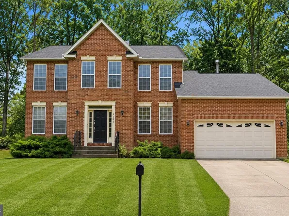 9106 Helmsley Dr, Clinton, MD 20735