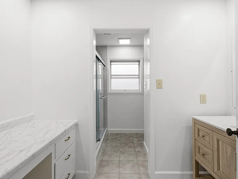 301 N Manor Dr #A — Photo 12