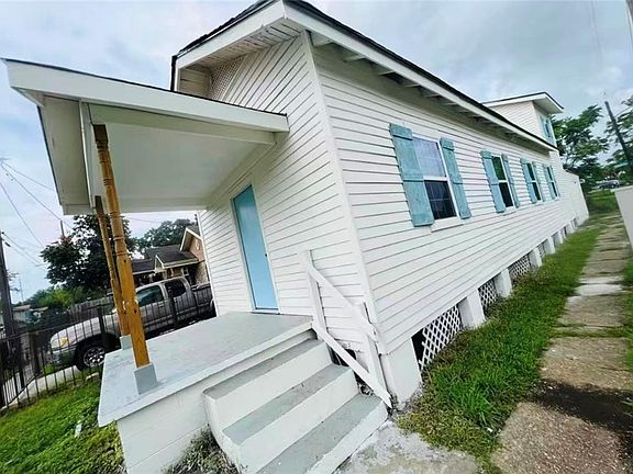 3rd image of 4001 McFarland St