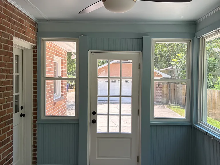 917 S Main St — Photo 11