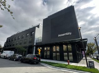 1120 Georgia St E #305, Vancouver, BC V6A0K2