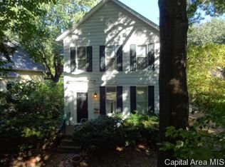 326 S Douglas Ave, Springfield, IL 62704