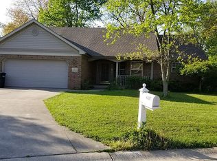 4308 W Laurel Oak Ln, Muncie, IN 47304