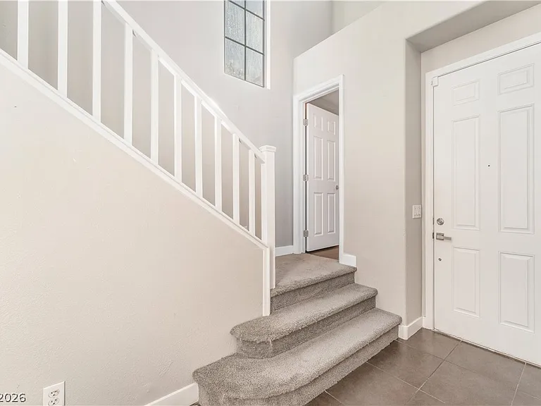 2348 Brooklyn Bridge St — Photo 5
