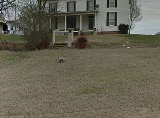 8541 Stagecoach Rd, Bulls Gap, TN 37711