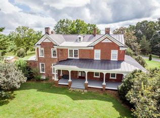 5566 New London Rd, Forest, VA 24551